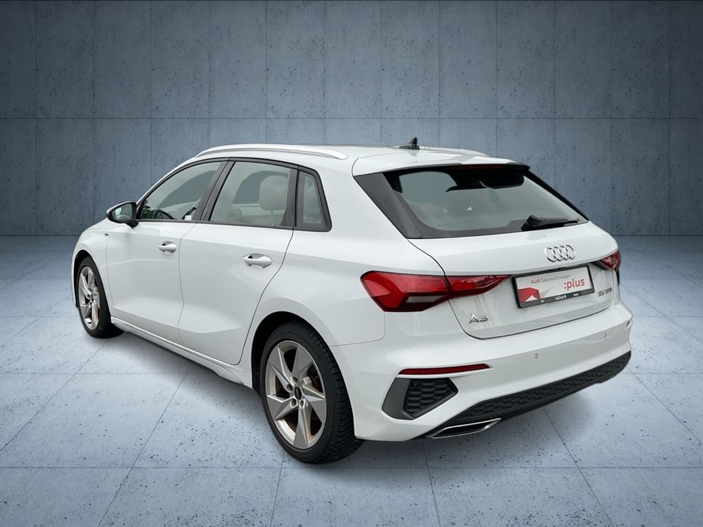 Audi A3 2022 г. Белый, пробег 56495 км