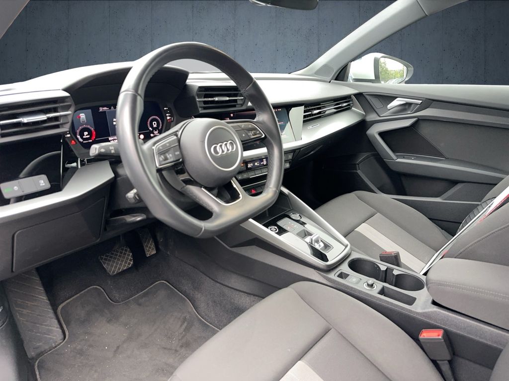 Audi A3 2022 г. Белый, пробег 56495 км