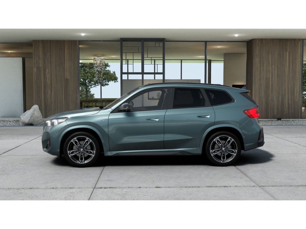 BMW X1 2023 г. Зелёный, пробег 57350 км