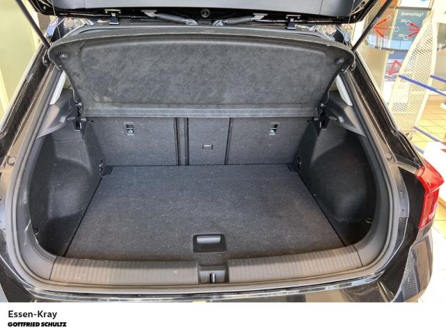 Volkswagen T-Roc 2023 г. Чёрный, пробег 21812 км