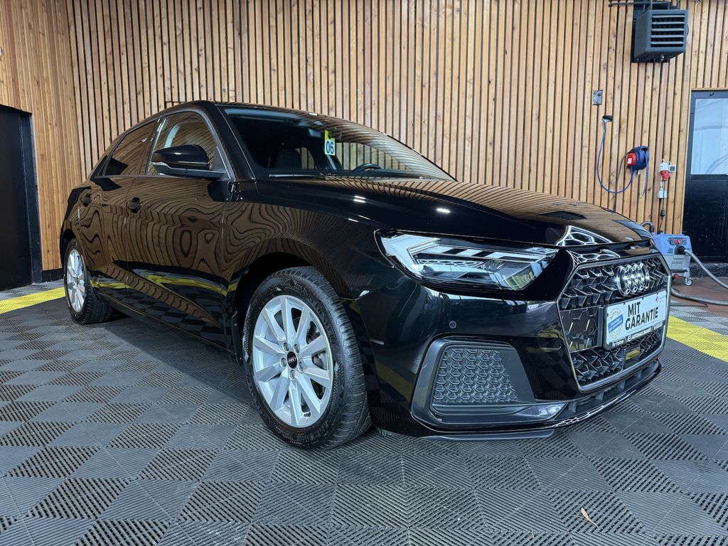 Audi A1 2024 г. Чёрный, пробег 28568 км