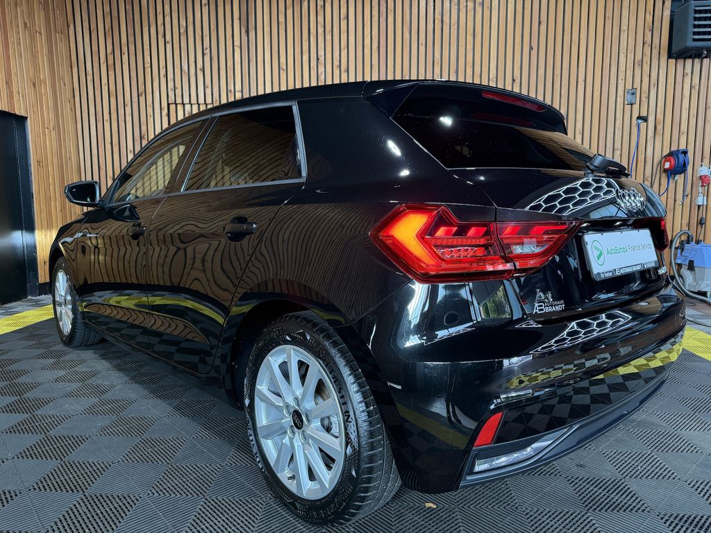 Audi A1 2024 г. Чёрный, пробег 28568 км