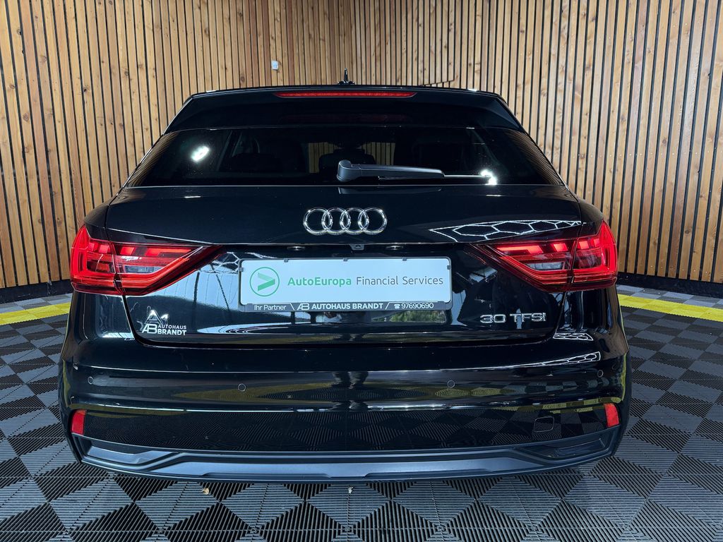Audi A1 2024 г. Чёрный, пробег 28568 км