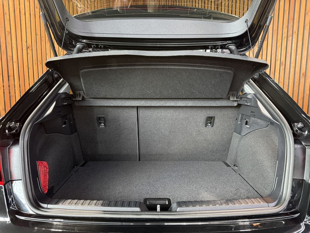 Audi A1 2024 г. Чёрный, пробег 28568 км