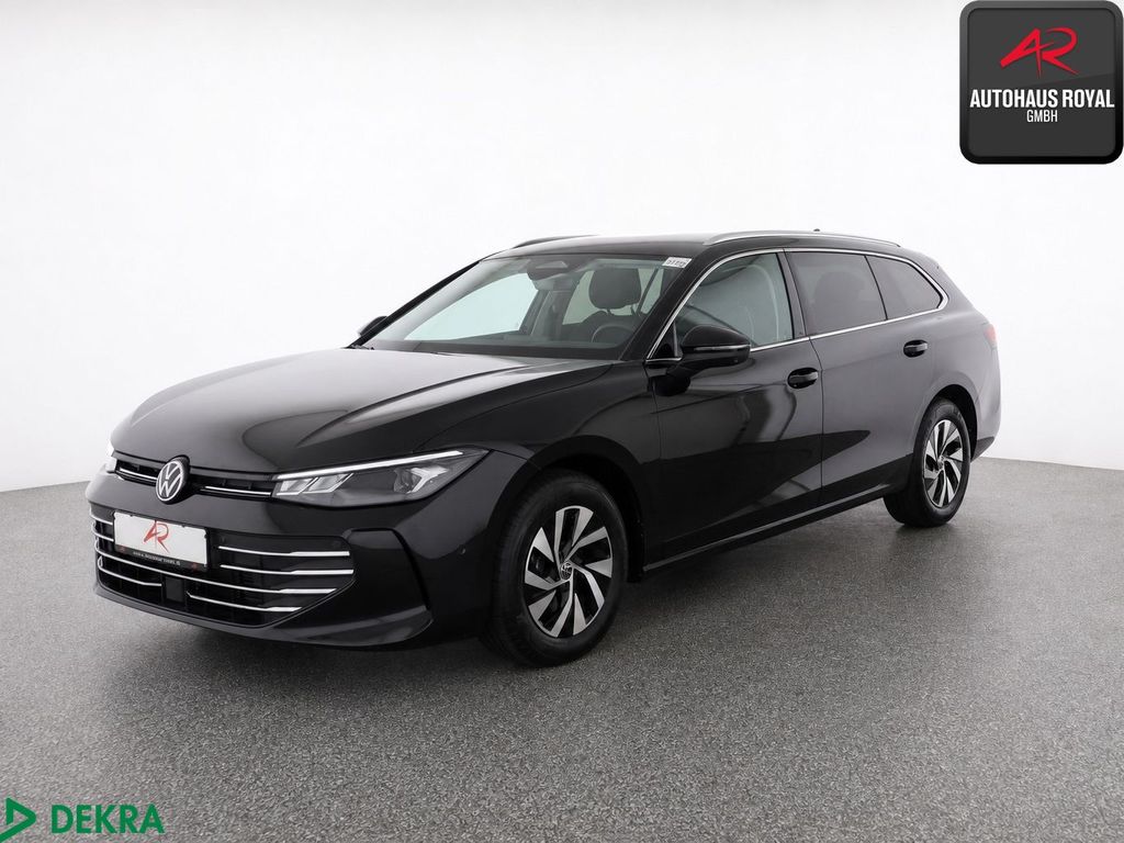 Volkswagen Passat 2024 г. Чёрный, пробег 40000 км