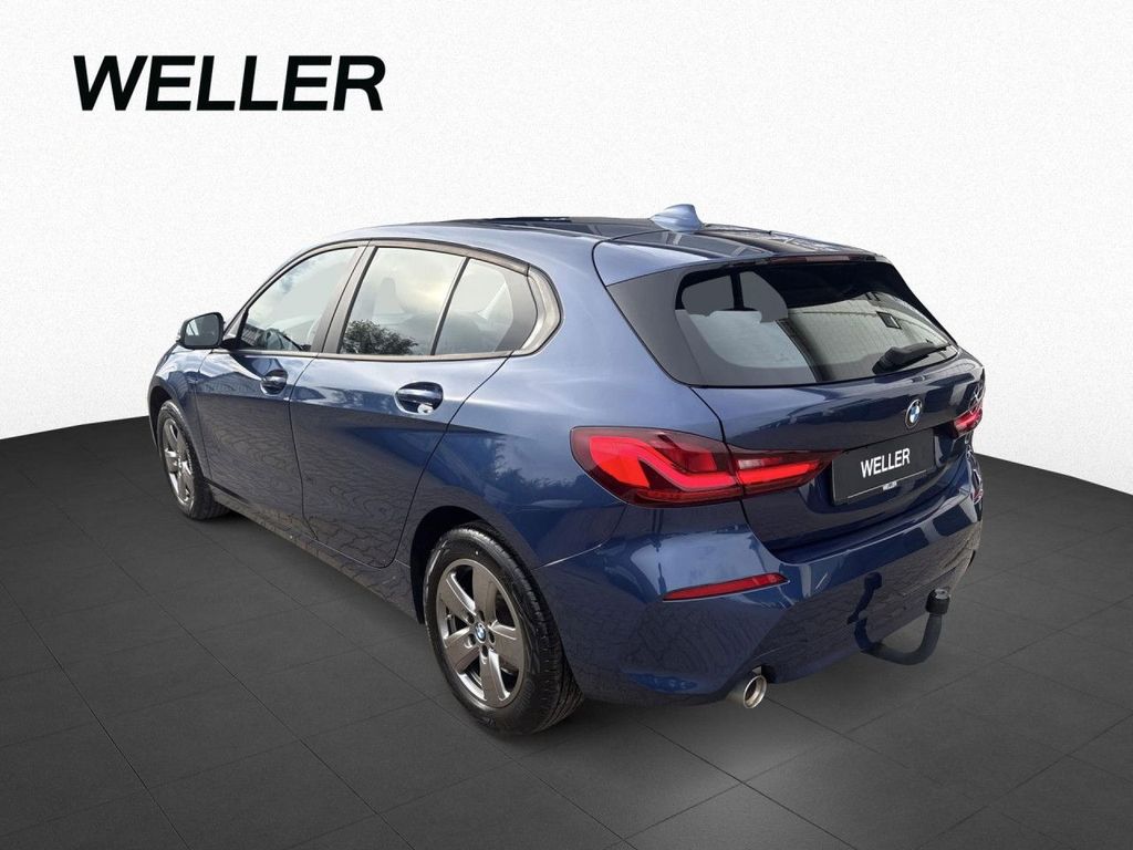 BMW 118 2023 г. Синий, пробег 38409 км