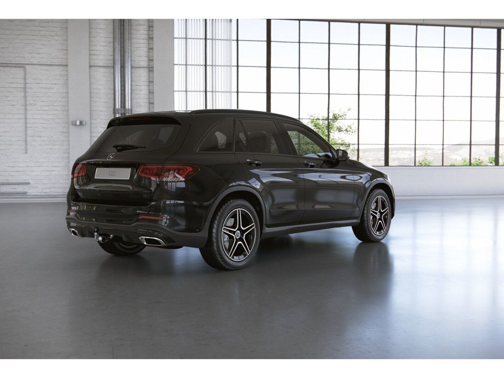 Mercedes-Benz GLC 300 2022 г. Чёрный, пробег 58600 км