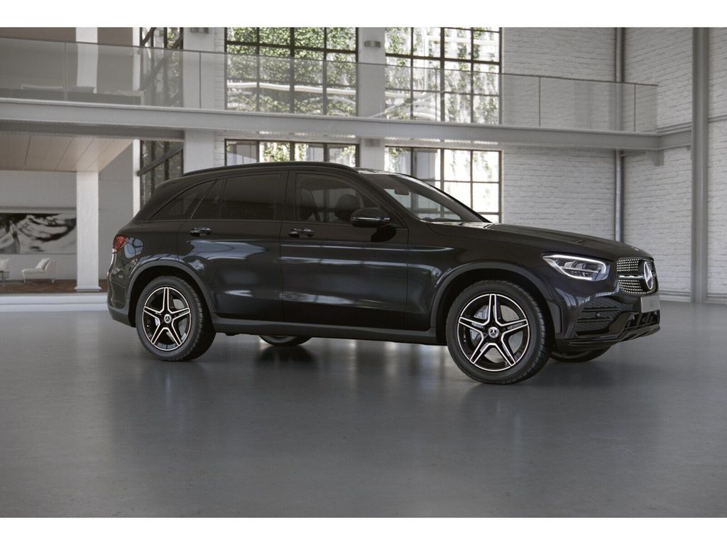 Mercedes-Benz GLC 300 2022 г. Чёрный, пробег 58600 км