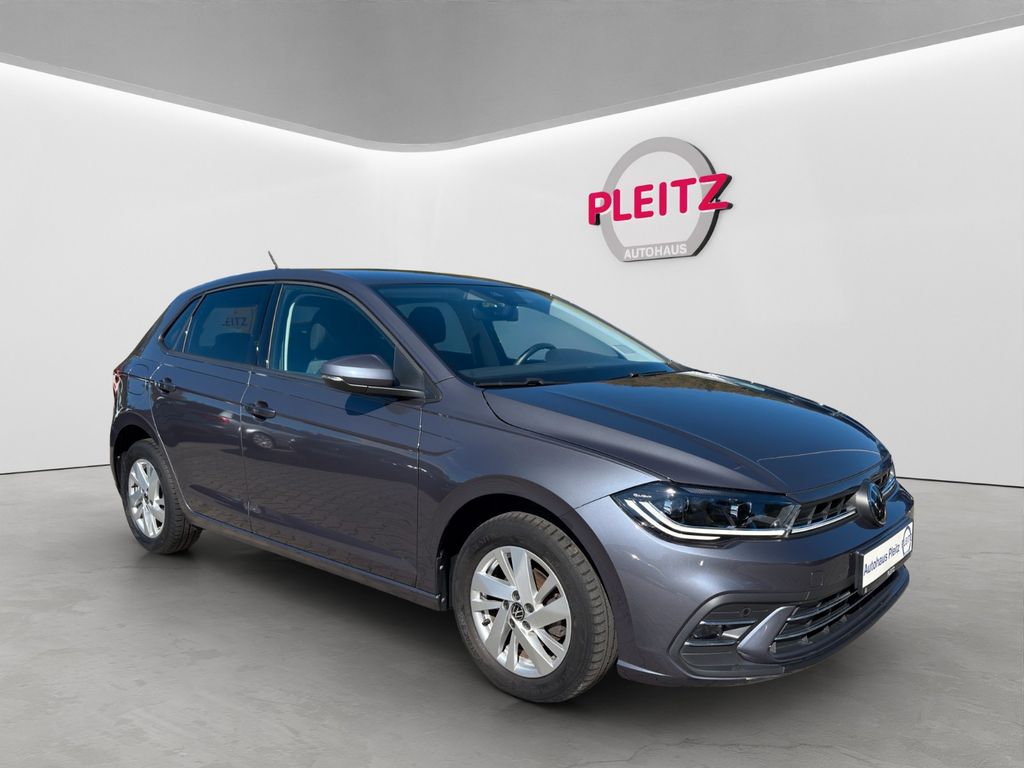 Volkswagen Polo 2023 г. Серый, пробег 37917 км