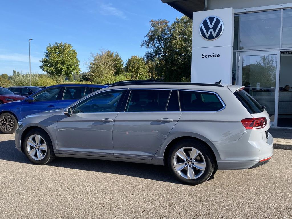 Volkswagen PASSAT VARIANT 2023 г. Серый, пробег 35099 км