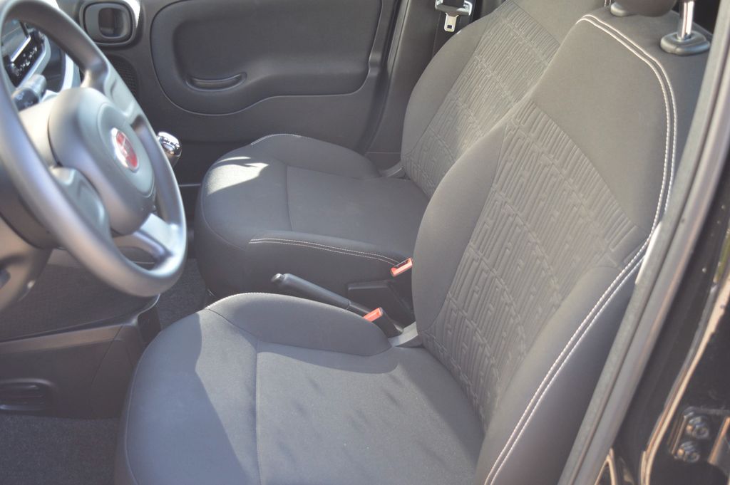 Fiat Panda 2024 г. Чёрный, пробег 54892 км