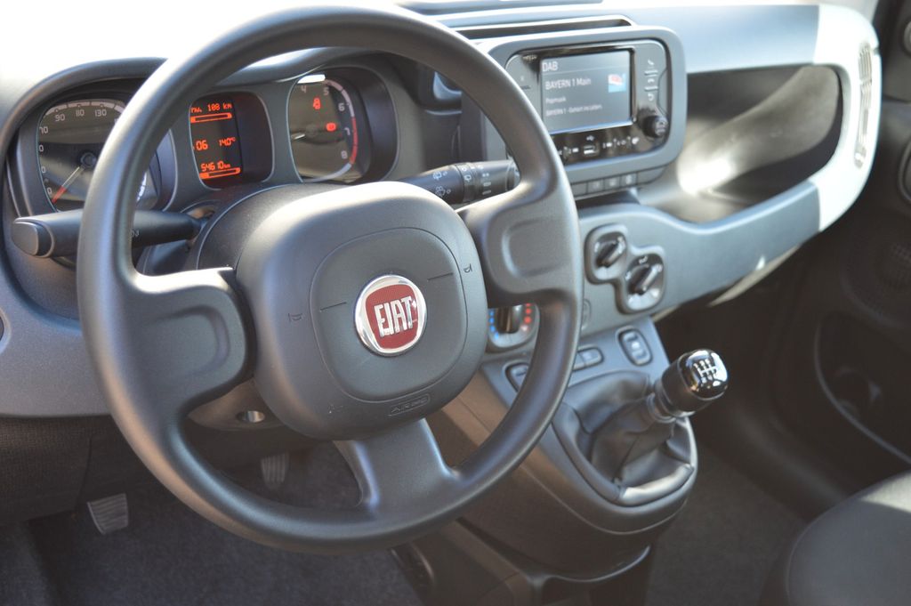 Fiat Panda 2024 г. Чёрный, пробег 54892 км