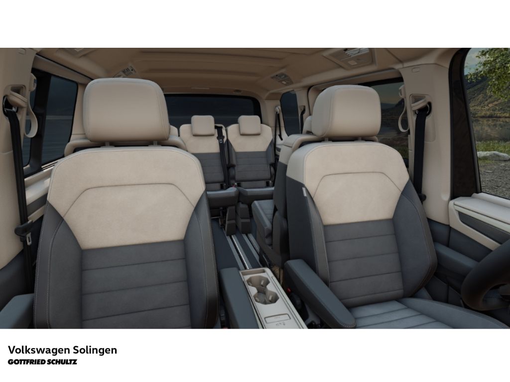 Volkswagen 8 series 2025 г. Чёрный, пробег 24105 км