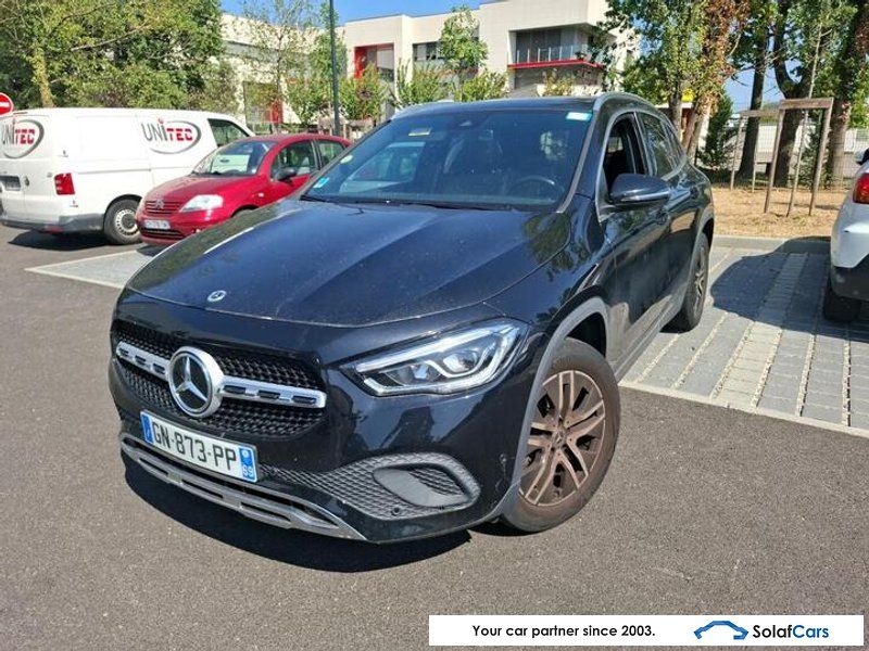 Mercedes-Benz GLA 200 2023 г. Серый, пробег 48078 км