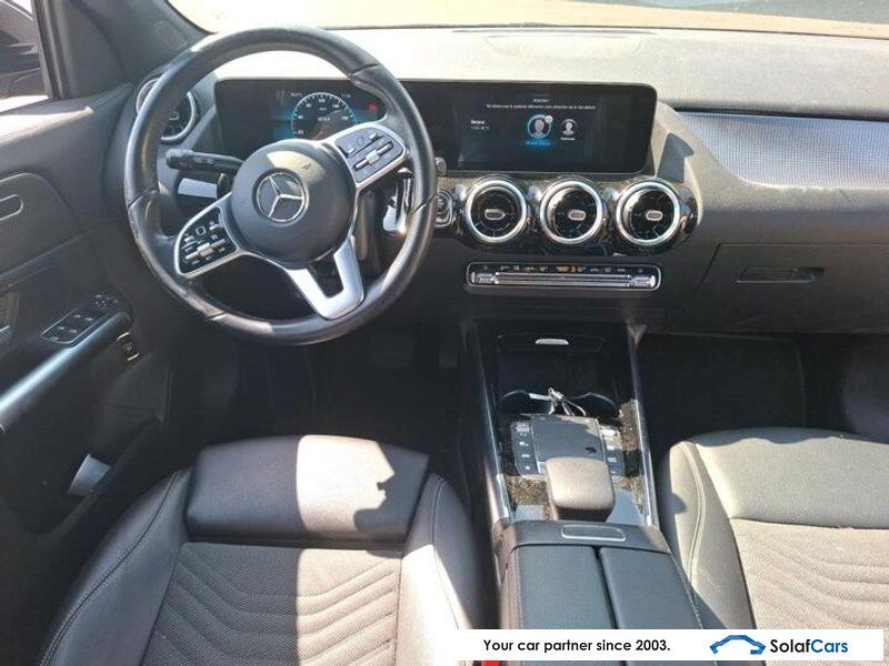 Mercedes-Benz GLA 200 2023 г. Серый, пробег 48078 км