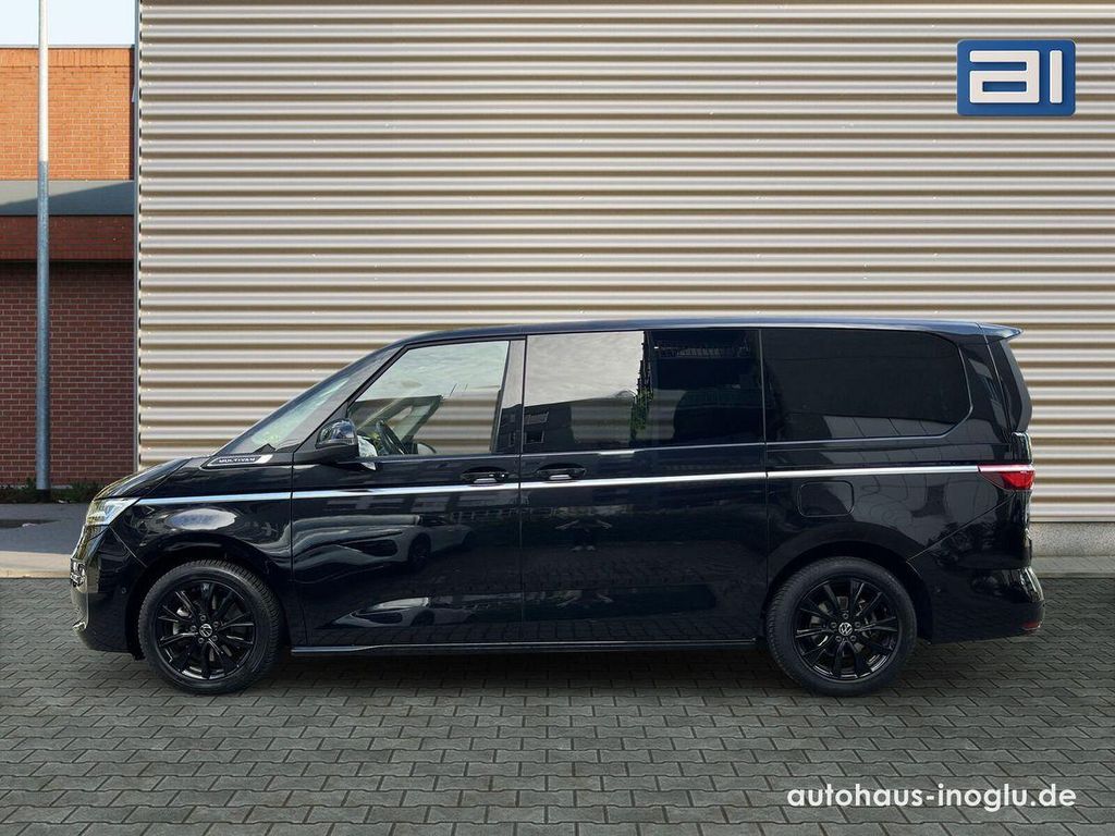 Volkswagen T7 MULTIVAN 2023 г. Чёрный, пробег 52970 км