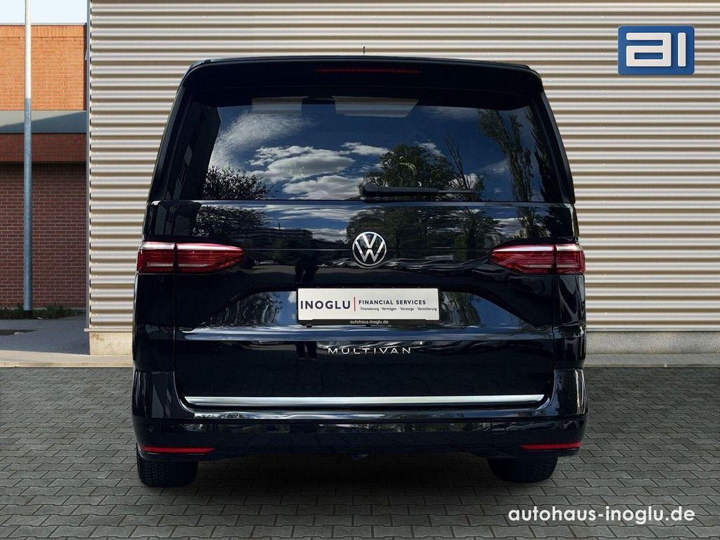 Volkswagen T7 MULTIVAN 2023 г. Чёрный, пробег 52970 км
