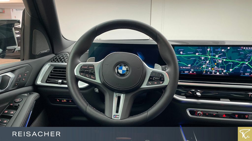 BMW X5 M60 2025 г. Чёрный, пробег 25190 км