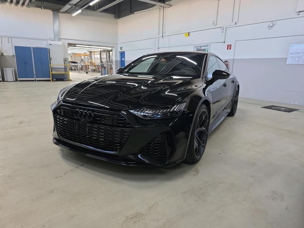 Audi RS7 2024 г. Чёрный, пробег 39998 км
