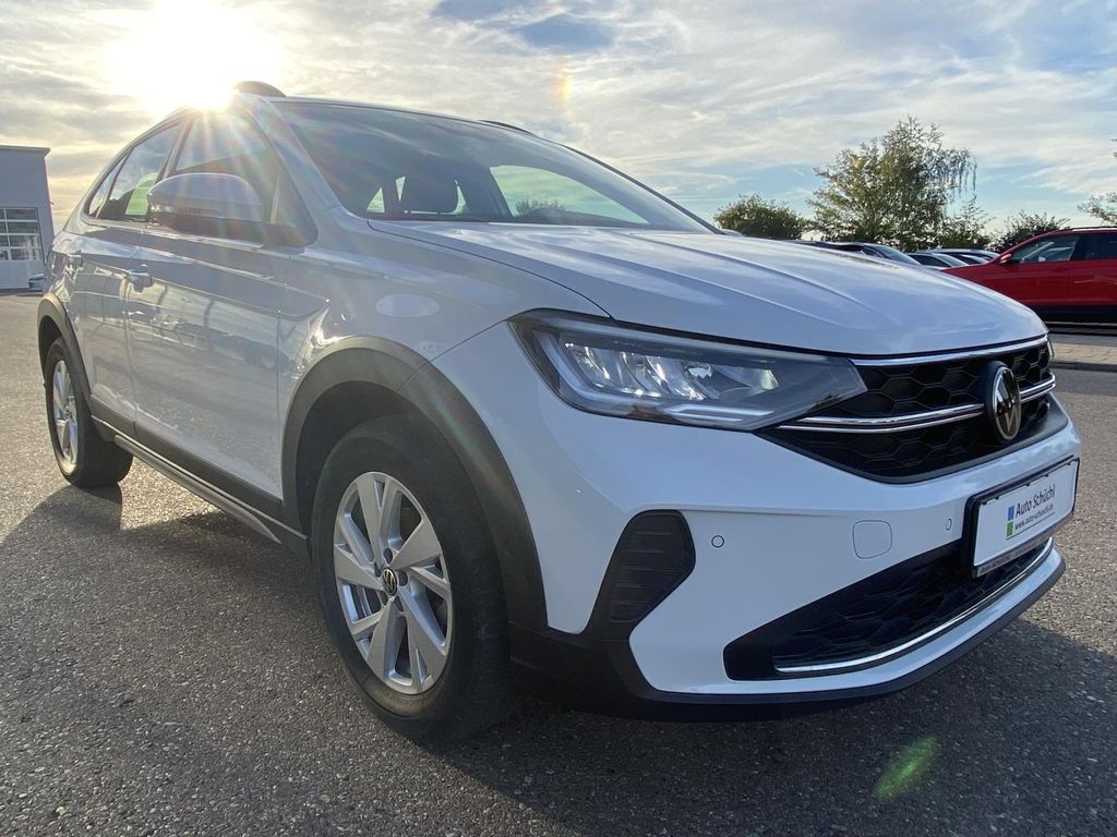Volkswagen Taigo 2023 г. Белый, пробег 34382 км