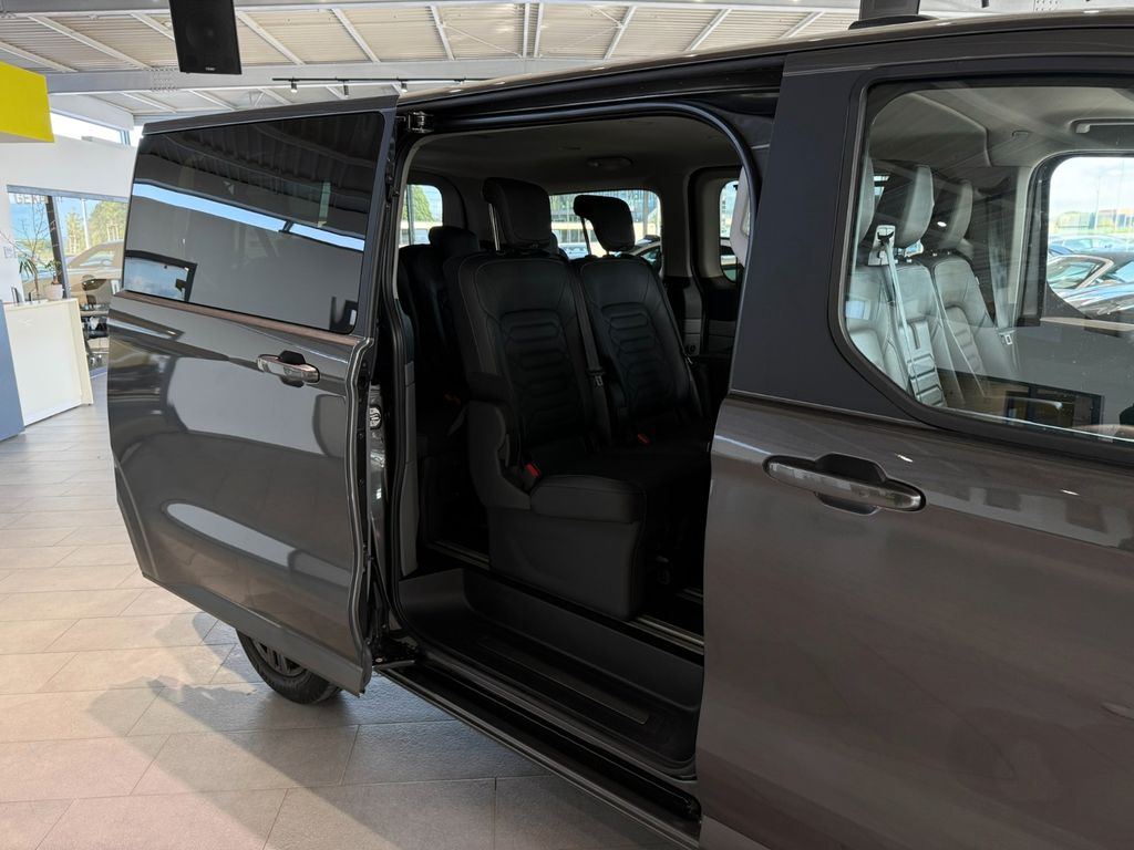 Ford Tourneo Custom 2025 г. Серебристый, пробег 44300 км