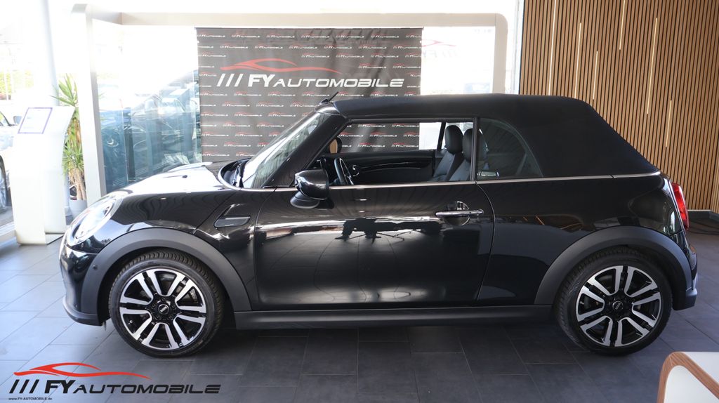 Mini COOPER CABRIO 2022 г. Чёрный, пробег 51113 км