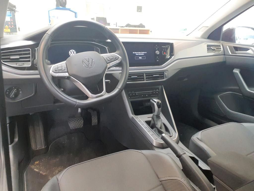 Volkswagen Taigo 2022 г. Чёрный, пробег 50740 км