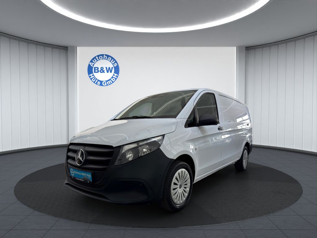 Mercedes-Benz Vito 2024 г. Белый, пробег 48359 км