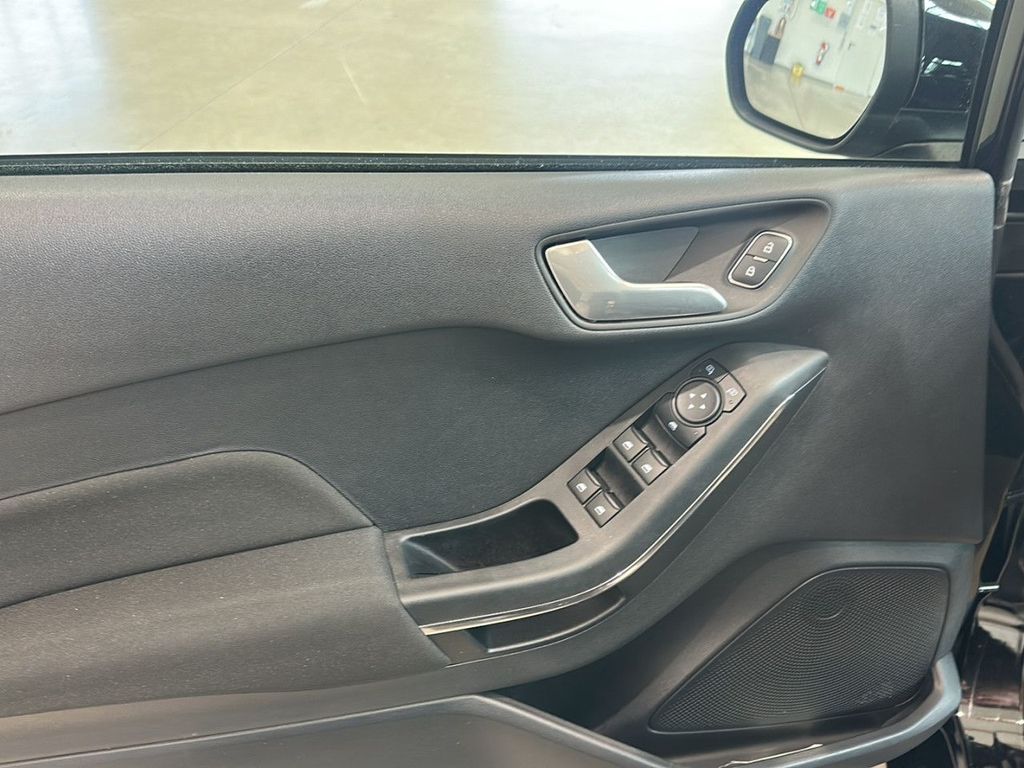 Ford Fiesta 2022 г. Чёрный, пробег 41073 км