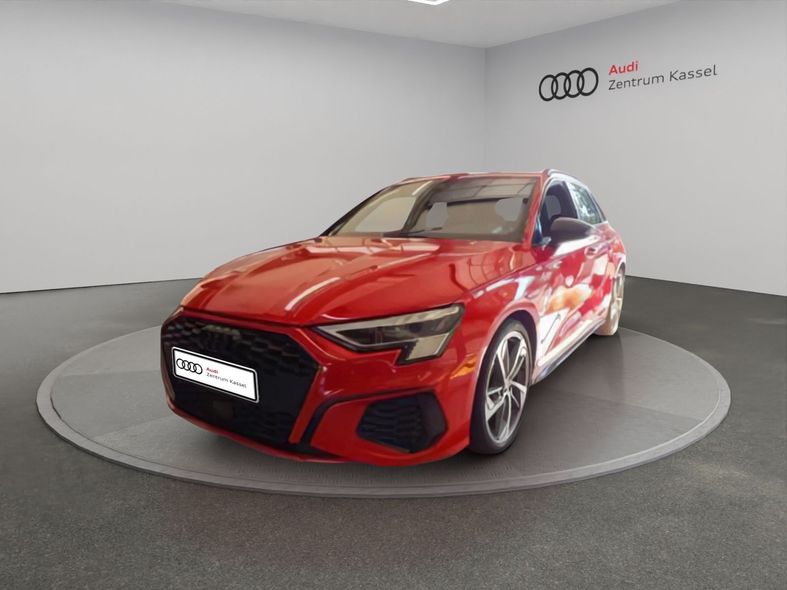 Audi A3 2023 г. Красный, пробег 21490 км