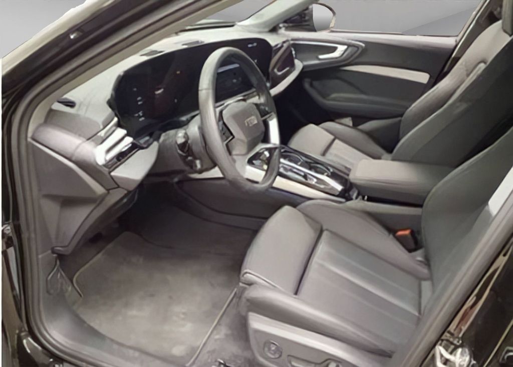 Audi A5 2026 г. Чёрный, пробег 27581 км