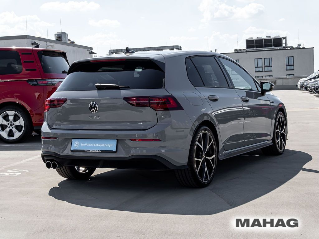 Volkswagen Golf 2022 г. Серый, пробег 51726 км
