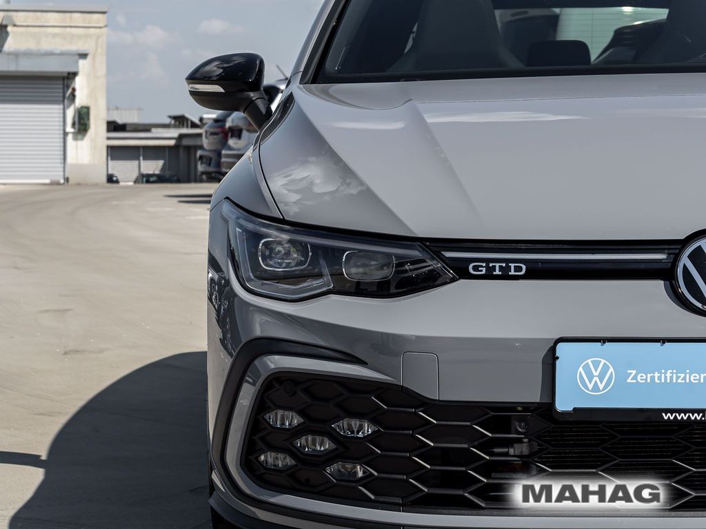 Volkswagen Golf 2022 г. Серый, пробег 51726 км