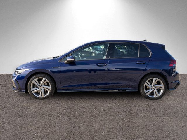 Volkswagen Golf 2023 г. Синий, пробег 28990 км