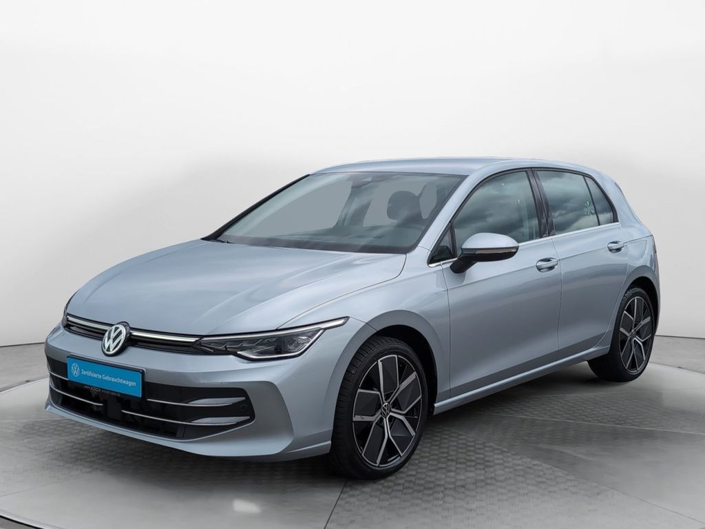 Volkswagen Golf 2025 г. Серый, пробег 5200 км