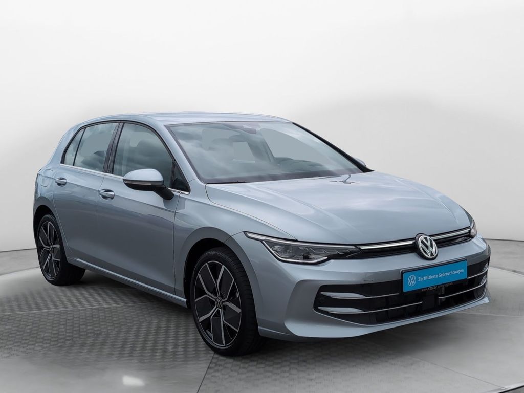 Volkswagen Golf 2025 г. Серый, пробег 5200 км