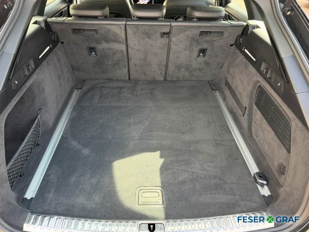 Audi A6 2023 г. Чёрный, пробег 47772 км