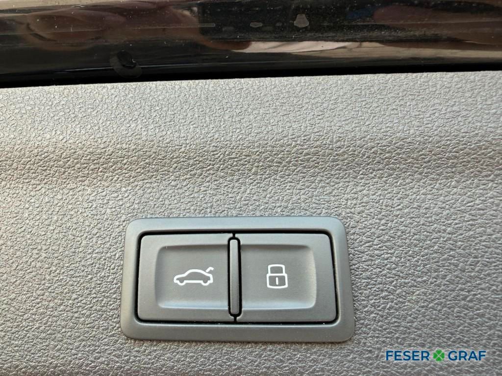 Audi A6 2023 г. Чёрный, пробег 47772 км
