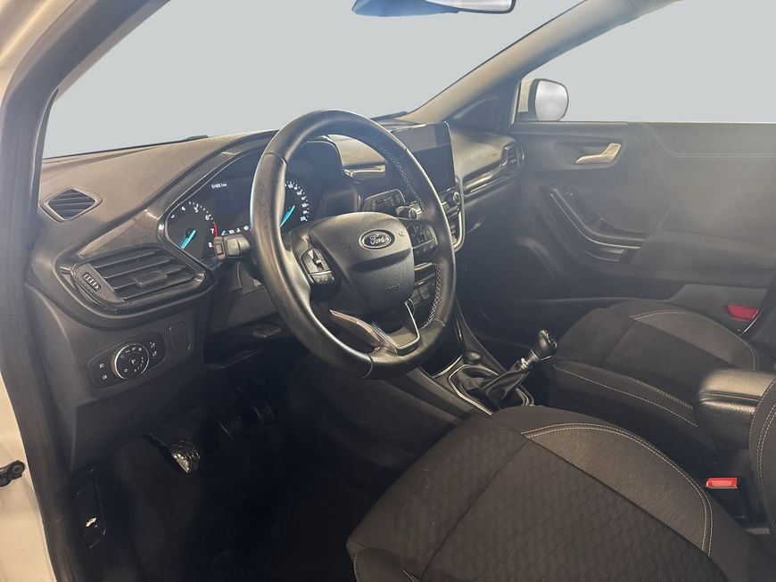 Ford Puma 2023 г. Белый, пробег 51408 км