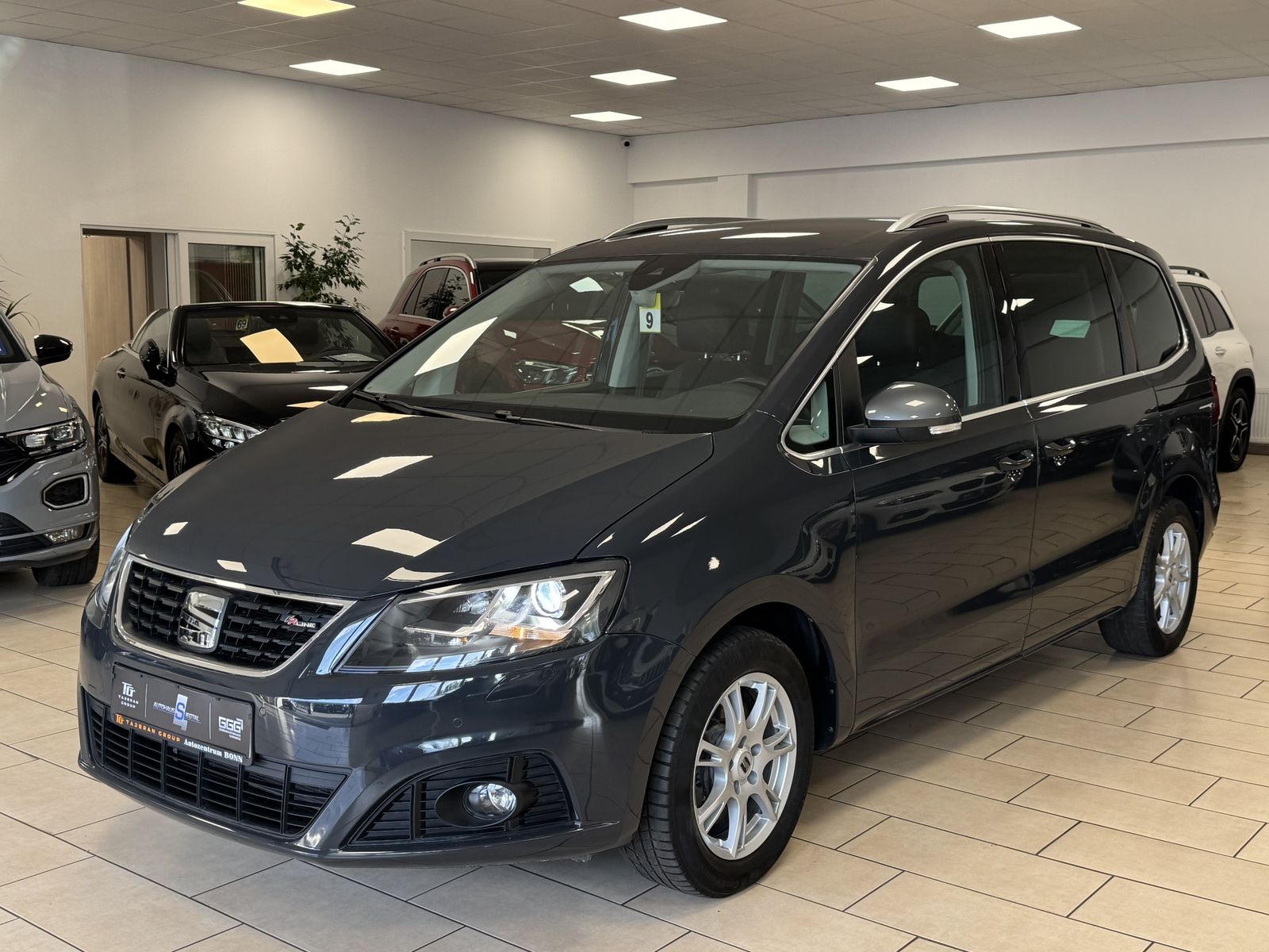 SEAT Alhambra 2022 г. Серый, пробег 57098 км