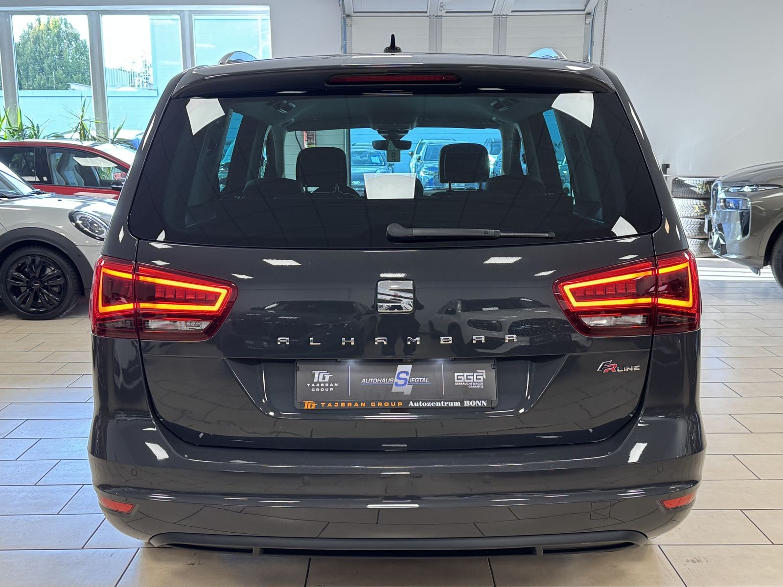 SEAT Alhambra 2022 г. Серый, пробег 57098 км