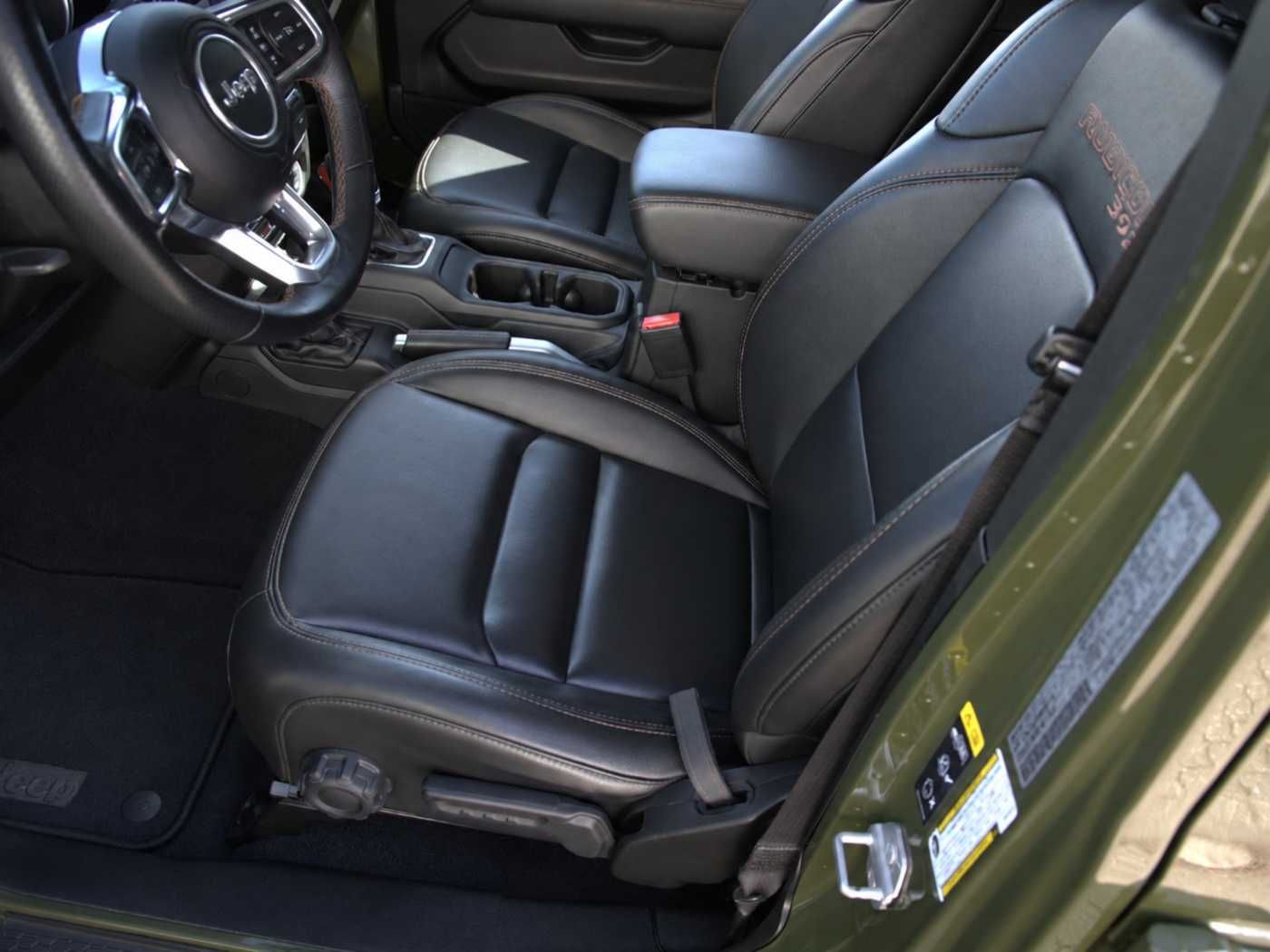Jeep Wrangler 2022 г. Зелёный, пробег 35700 км