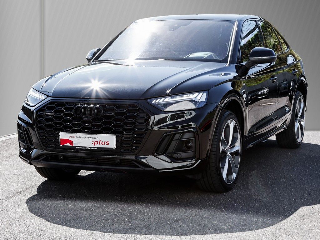 Audi Q5 2023 г. Чёрный, пробег 57980 км