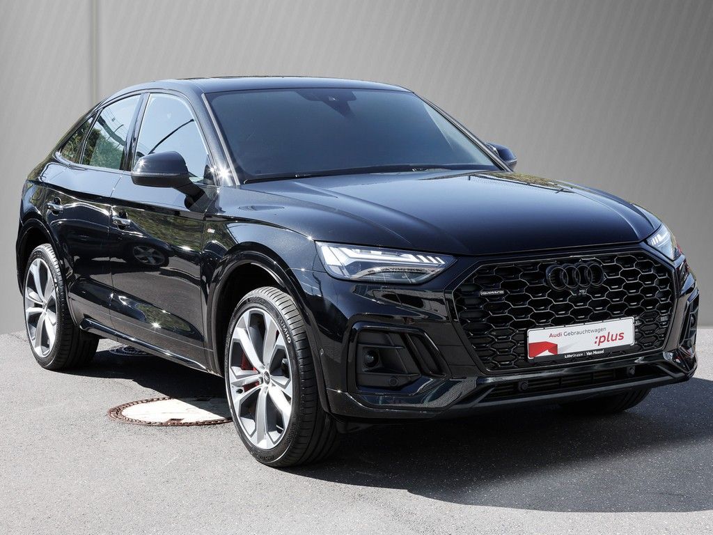 Audi Q5 2023 г. Чёрный, пробег 57980 км