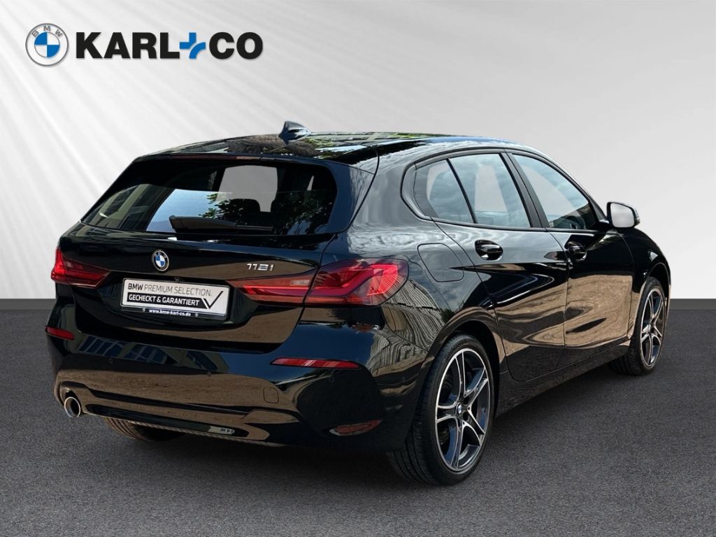 BMW 118 2023 г. Чёрный, пробег 28529 км