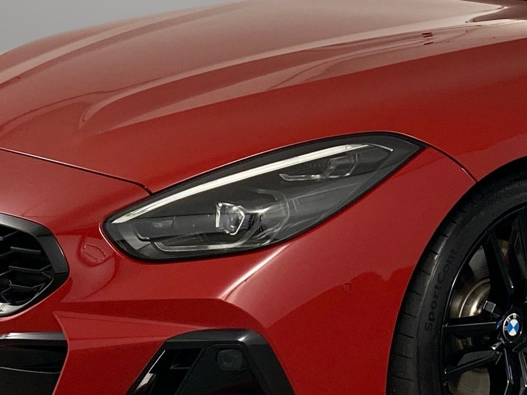 BMW Z4 2025 г. Красный, пробег 17092 км