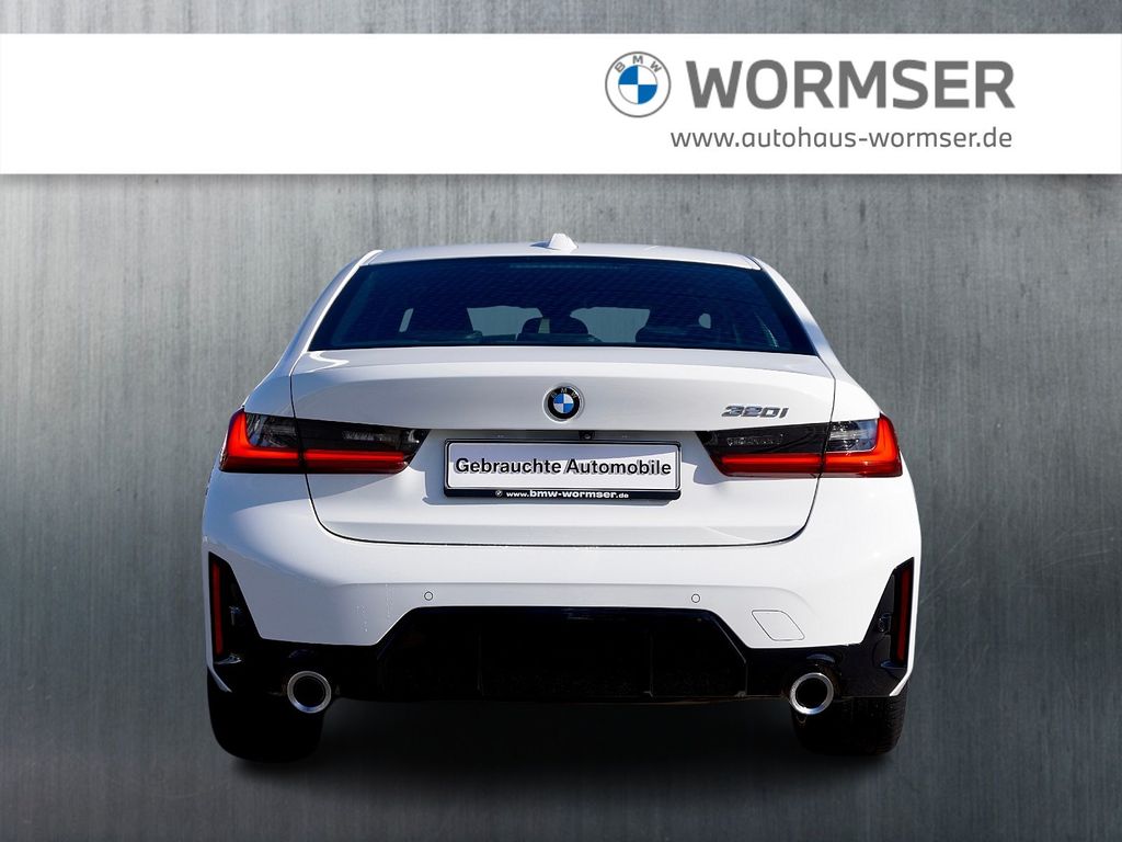 BMW 320 2023 г. Белый, пробег 49300 км