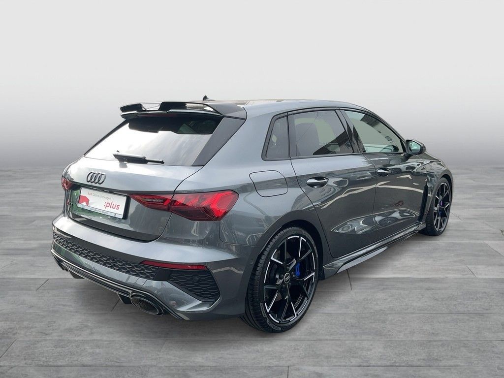 Audi RS3 2022 г. Серый, пробег 50172 км