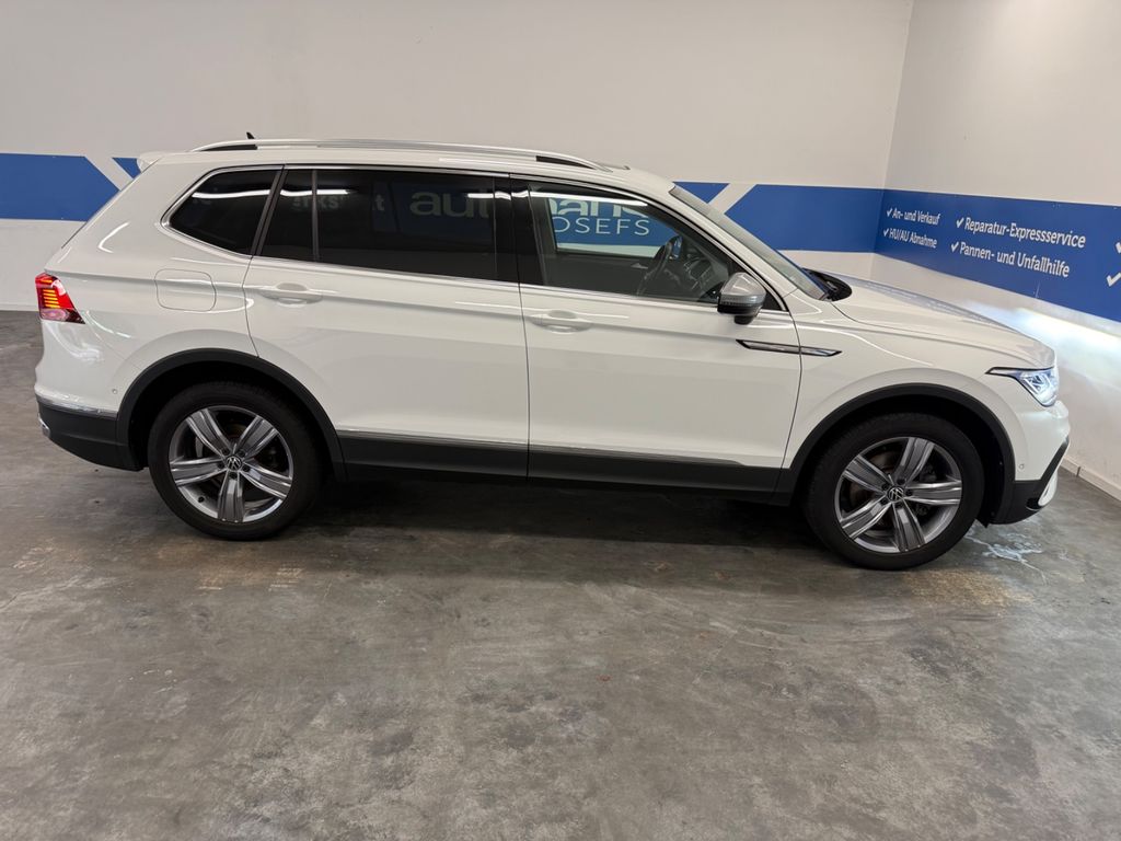 Volkswagen TIGUAN ALLSPACE 2022 г. Белый, пробег 56000 км