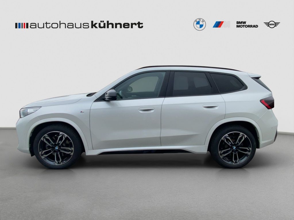 BMW X1 2023 г. Белый, пробег 59995 км